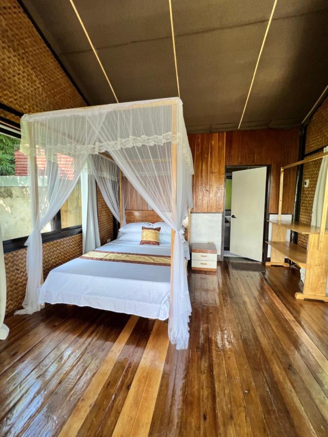 Ursula Beach Resort 엘니도 외부 사진