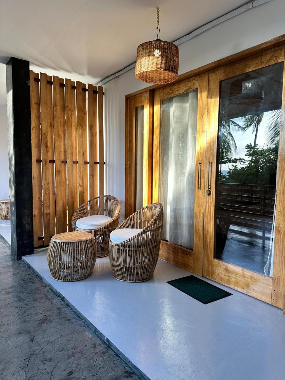 Ursula Beach Resort 엘니도 외부 사진