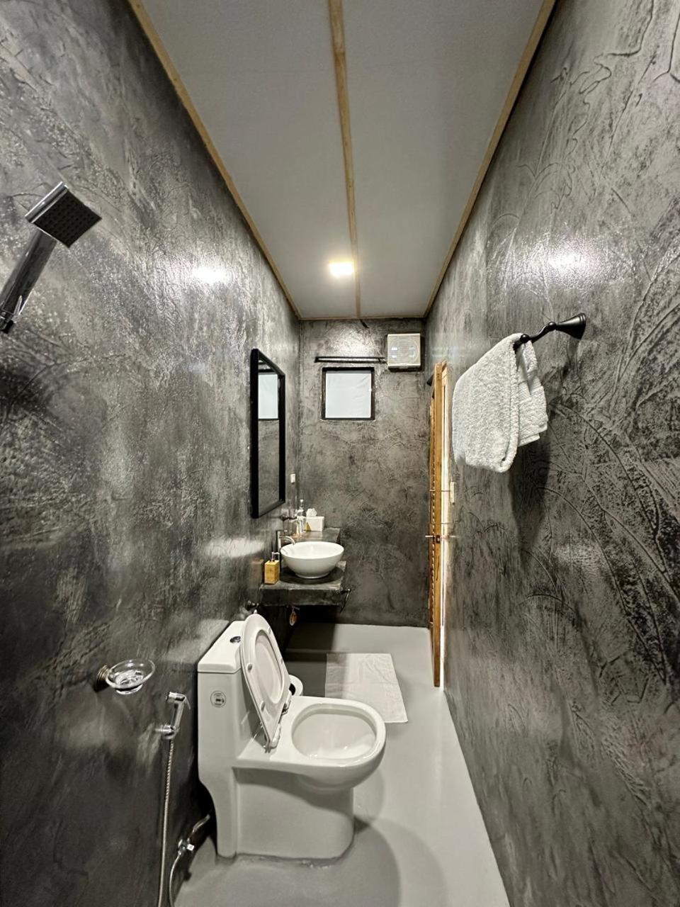 Ursula Beach Resort 엘니도 외부 사진